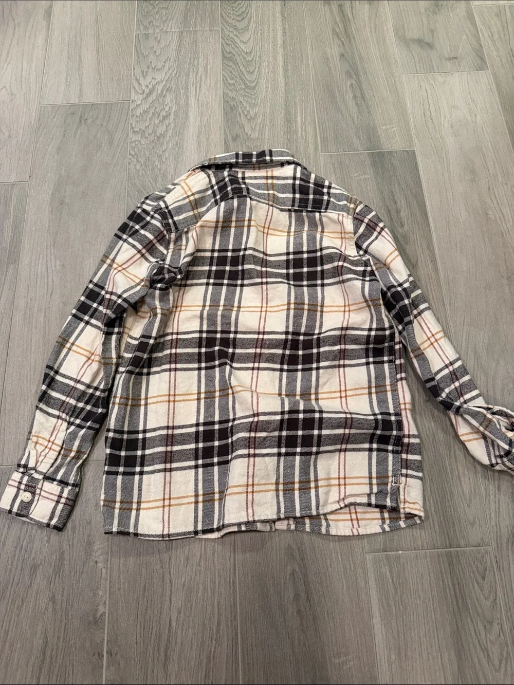 Gap Kids Boys Tan and Black Plaid Shirt Size M